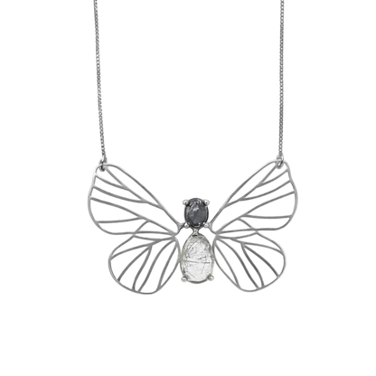 Colar Borboleta Quartzo Rutilado Grafite Prata