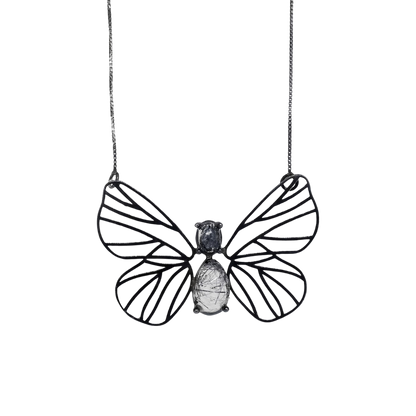 Colar Borboleta Quartzo Rutilado Grafite Prata