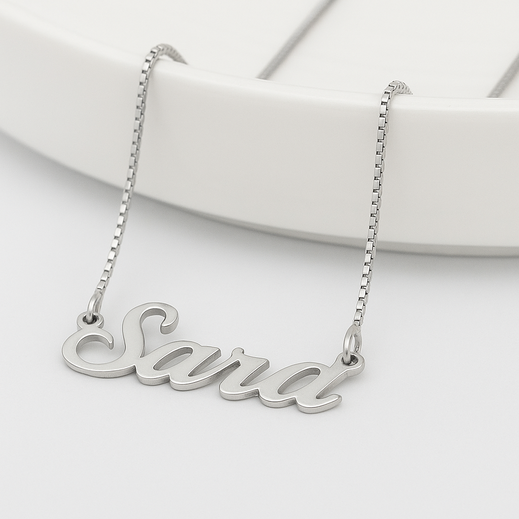 Colar Personalizado com Nome em Prata e banho de ouro 18K